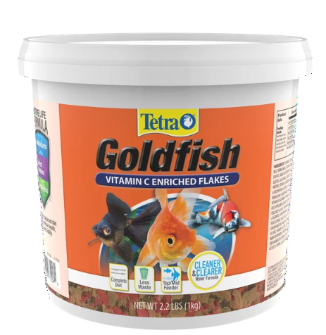 Tetra tetrafin vitamin c-enriched goldfish food flakes
